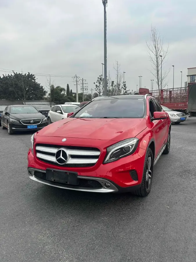 2016 Mercedes-Benz GLA Class 1.6T 156HP L4 7DCT