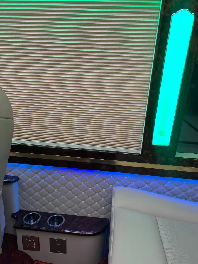 2007 Toyota Coaster 2.7L 147HP L4 5MT,autocango,china used car exporter,china ev exporter,chinese used car exporter,chinese used ev exporter