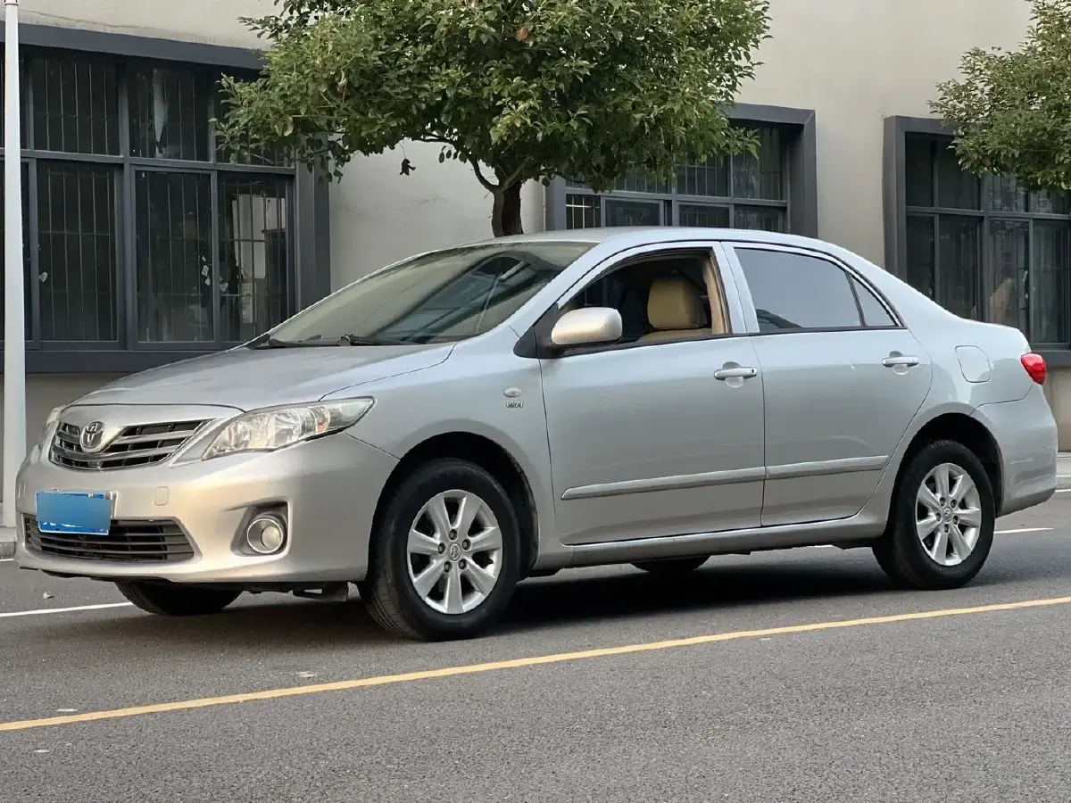 2012 Toyota Corolla 1.6L 122HP L4 4AT