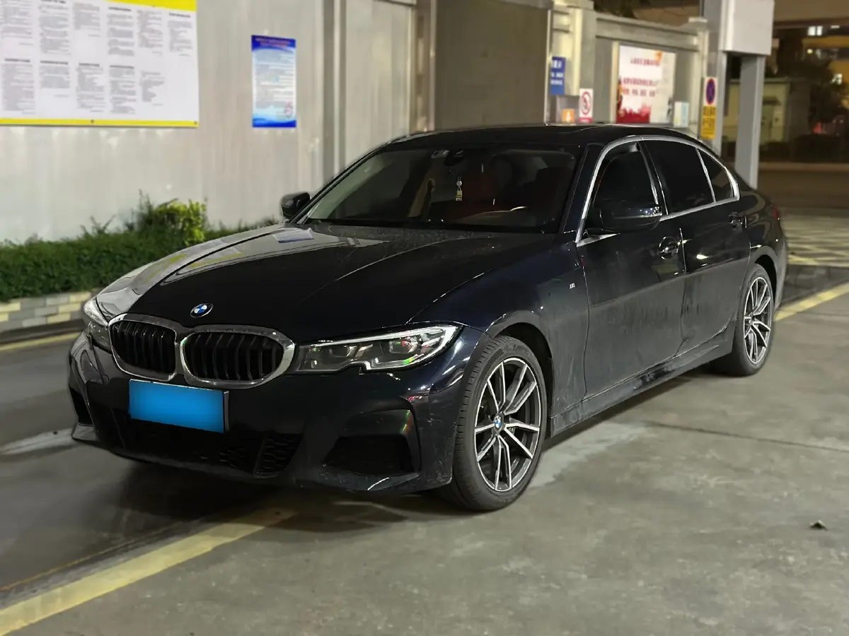 2022 BMW 3 Series 2.0T 184HP L4 8AT