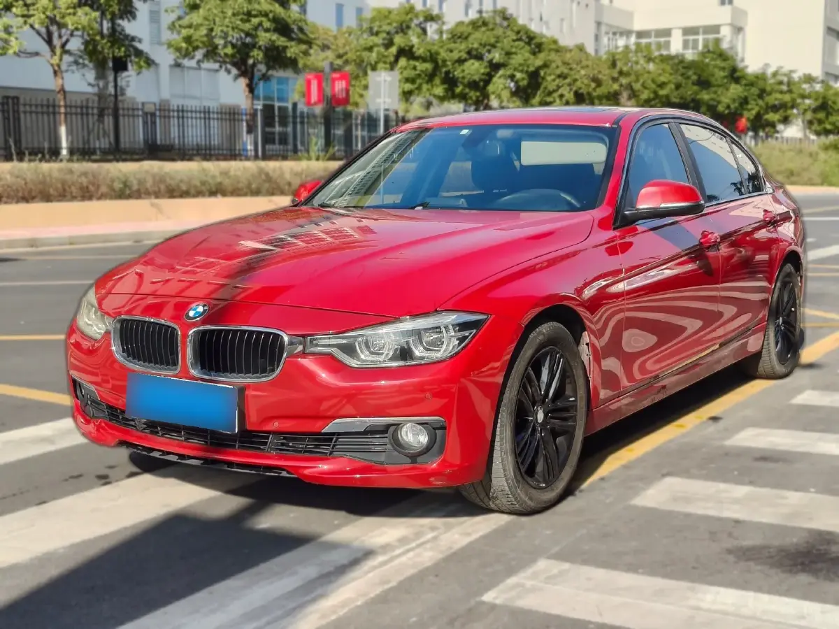 2017 BMW 3 Series 2.0T 184HP L4 8AT