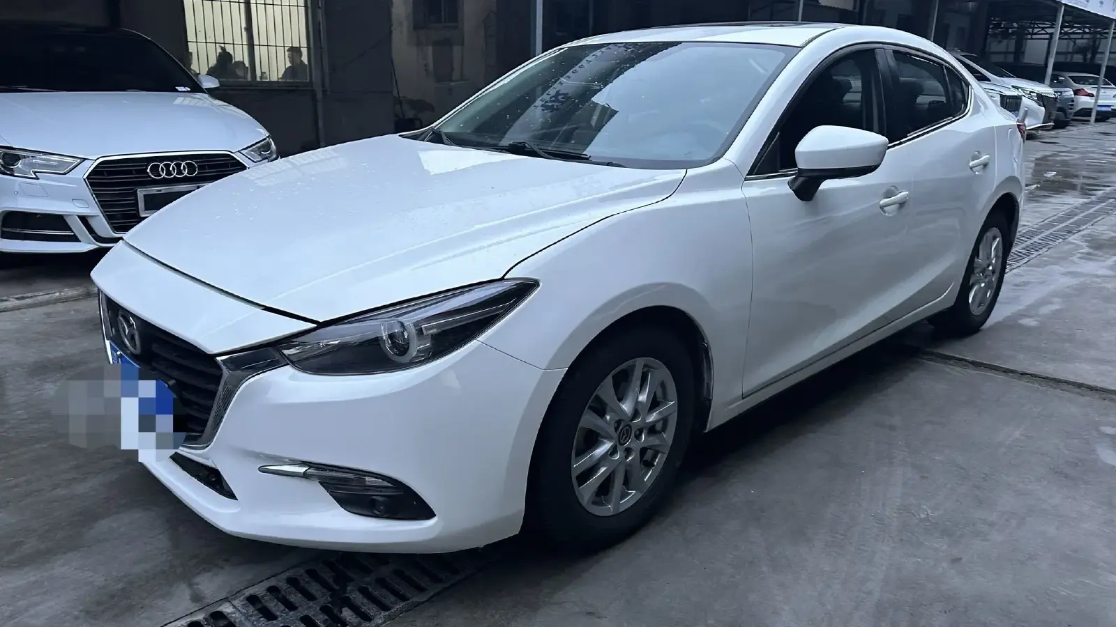 2016 Mazda 3 Axela 1.5L 117HP L4 6AT
