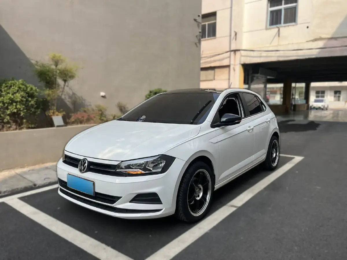 2019 Volkswagen Polo 1.5L 113HP L4 6AT