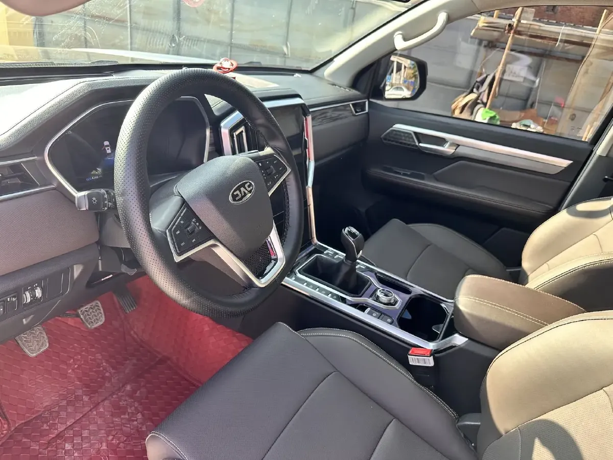 2023 JAC Hunter 2.0T 170HP L4 8AT,autocango,china used car exporter,china ev exporter,chinese used car exporter,chinese used ev exporter