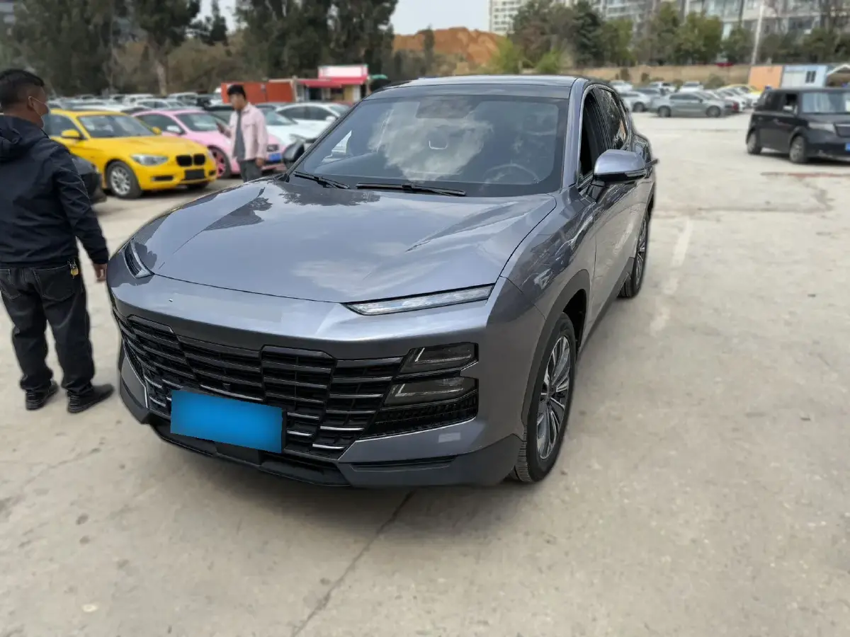 2022 Jetour DASHING 1.6T 197HP L4 7DCT