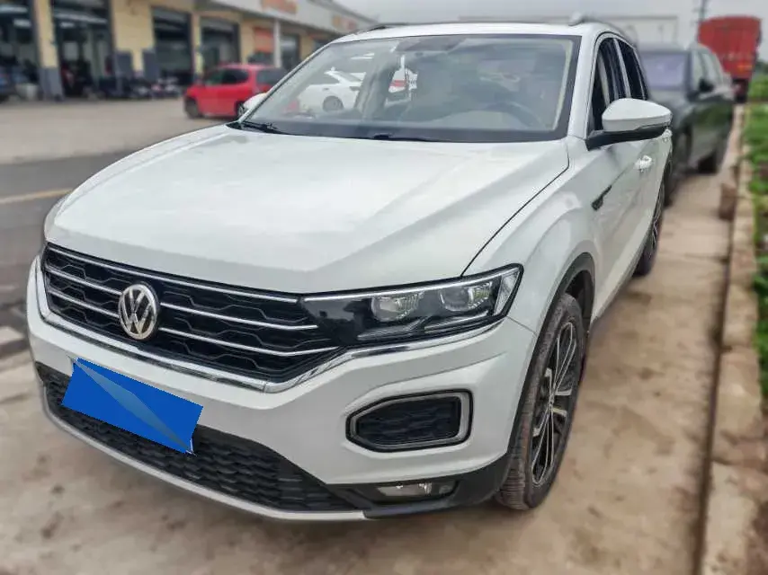2020 Volkswagen T-Roc 1.4T 150HP L4 7DCT