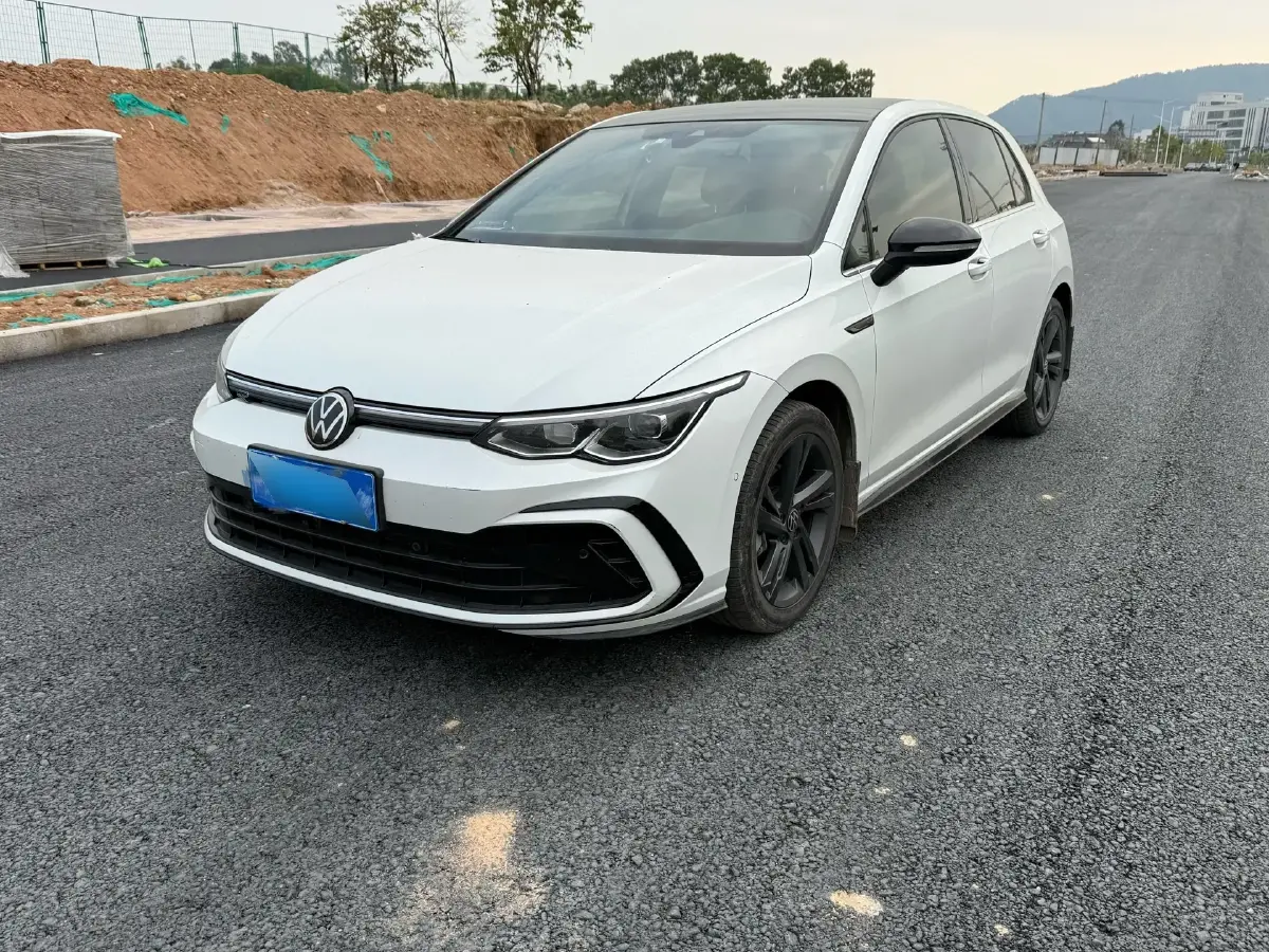2023 Volkswagen Golf 1.4T 150HP L4 7DCT