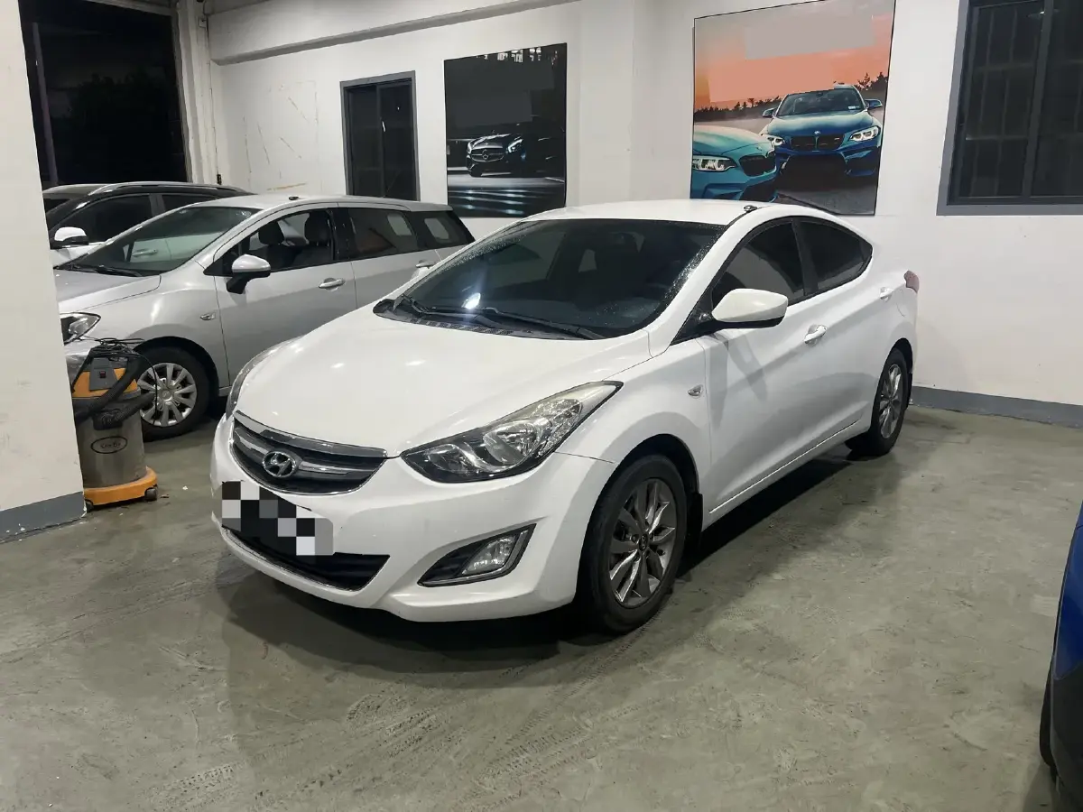 2015 Hyundai Elantra 1.6L 128HP L4 6MT