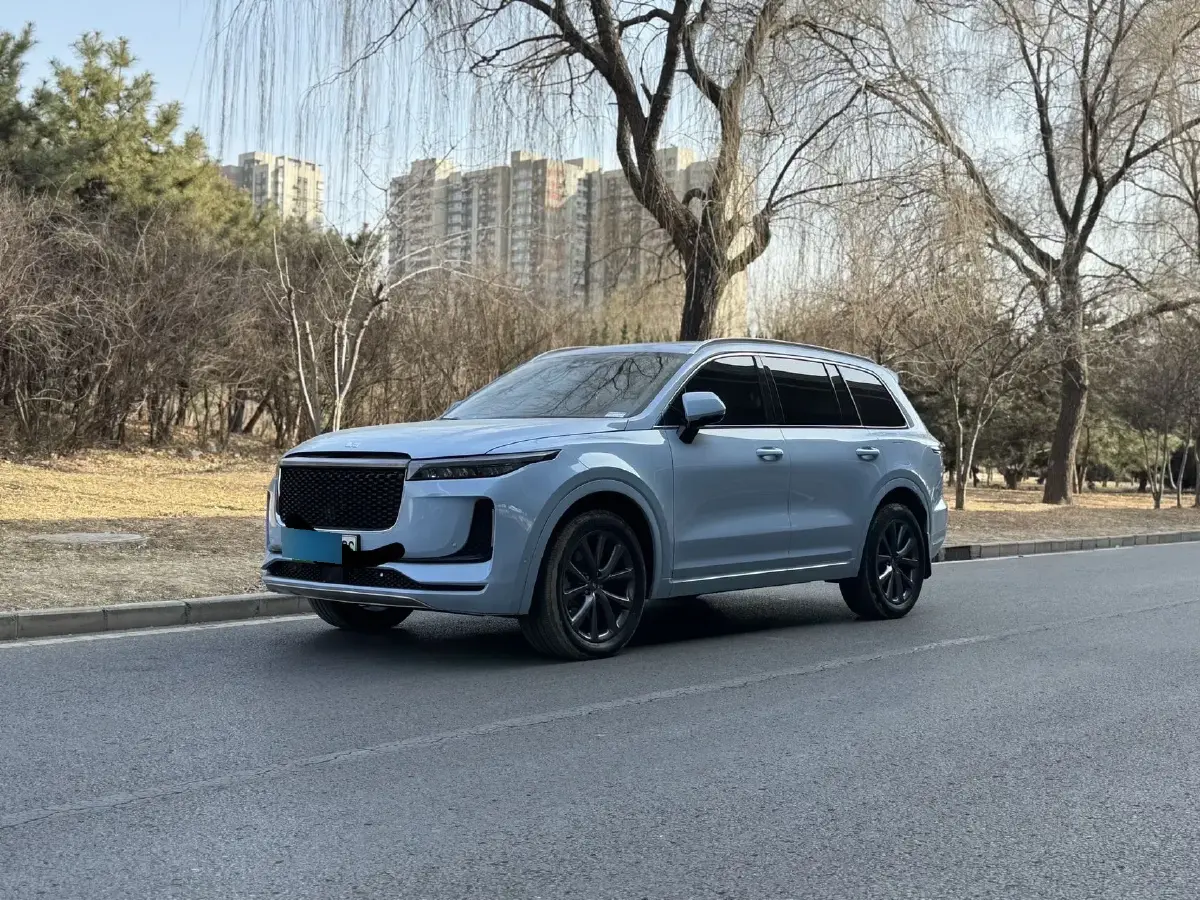 2020 Li ONE Range Extended 131HP REEV 40.5KWH