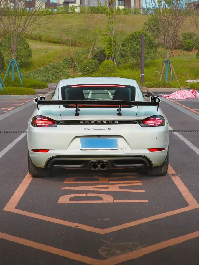 2016 Porsche 718 2.0T 250HP H4 7DCT,autocango,china used car exporter,china ev exporter,chinese used car exporter,chinese used ev exporter