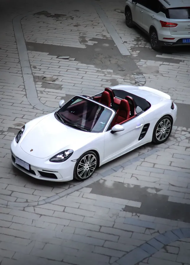 2016 Porsche 718 2.0T 250HP H4 7DCT,autocango,china used car exporter,china ev exporter,chinese used car exporter,chinese used ev exporter