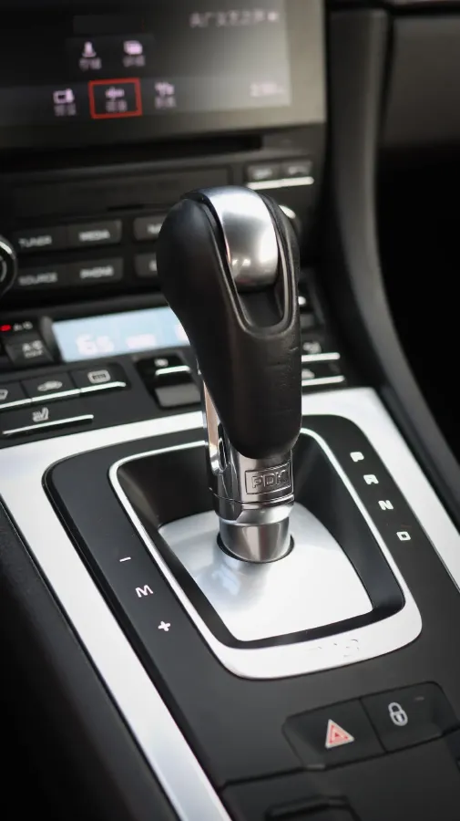 2018 Porsche 718 2.0T 250HP H4 7DCT,autocango,china used car exporter,china ev exporter,chinese used car exporter,chinese used ev exporter