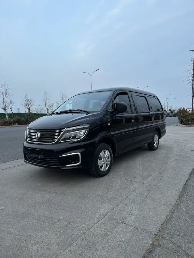 2020 DongFeng Forthing LingZhi 2.0L 133HP L4 6MT,autocango,china used car exporter,china ev exporter,chinese used car exporter,chinese used ev exporter