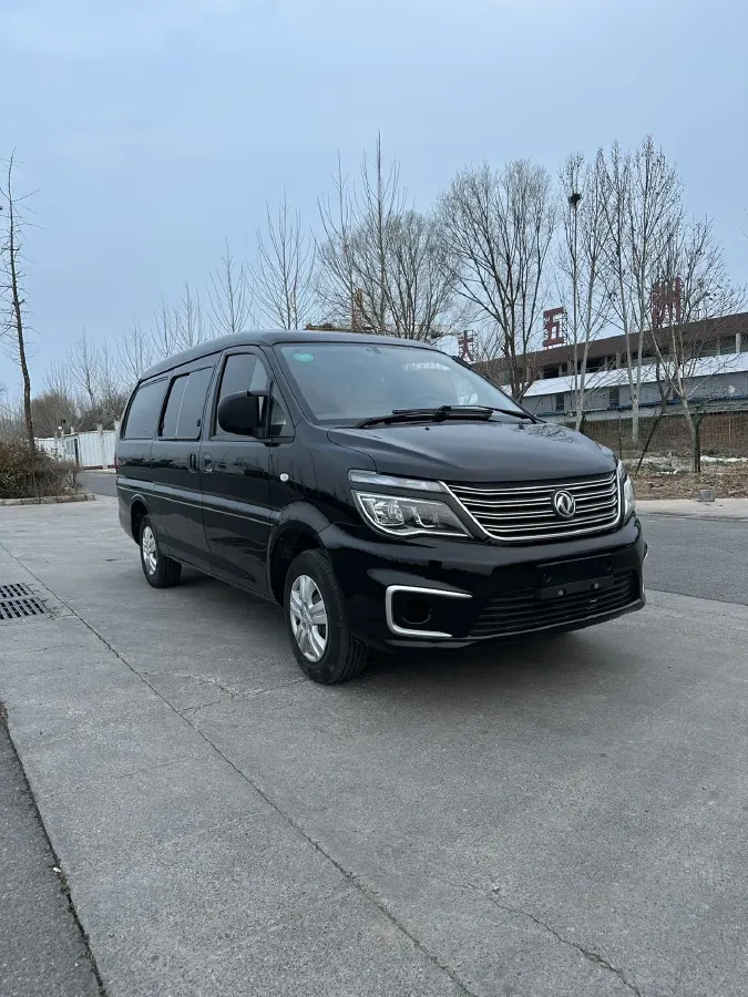 2020 DongFeng Forthing LingZhi 2.0L 133HP L4 6MT,autocango,china used car exporter,china ev exporter,chinese used car exporter,chinese used ev exporter