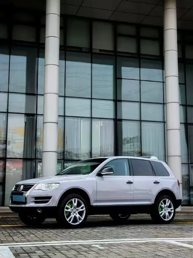 2007 Volkswagen Touareg 3.6L 280HP V6 6AT