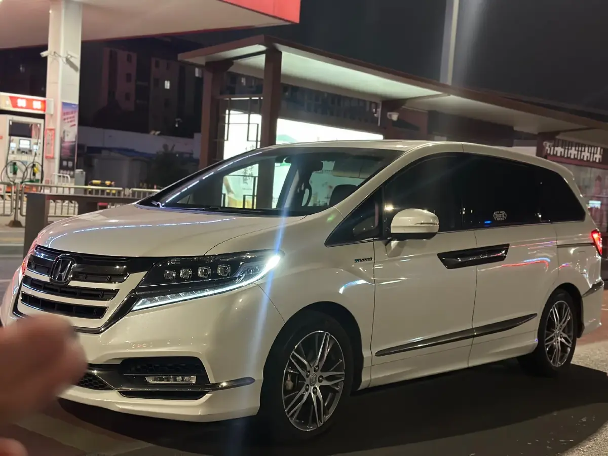 2019 Honda Elysioin 2.0L 146HP L4 E-CVT Hybrid