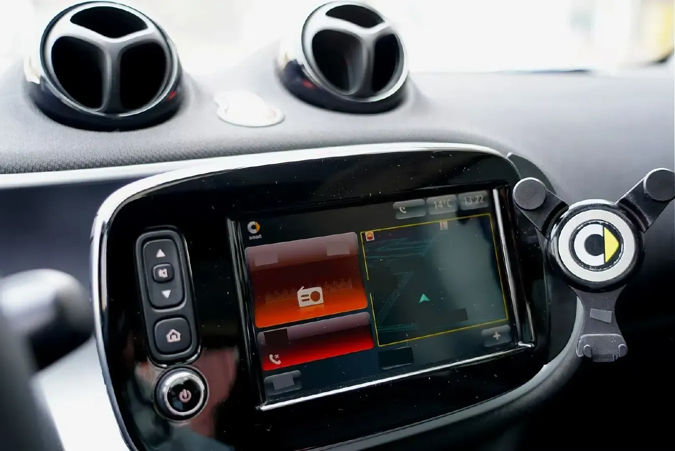 2016 Smart smart fortwo 0.9T 90HP L3 6DCT,autocango,china used car exporter,china ev exporter,chinese used car exporter,chinese used ev exporter