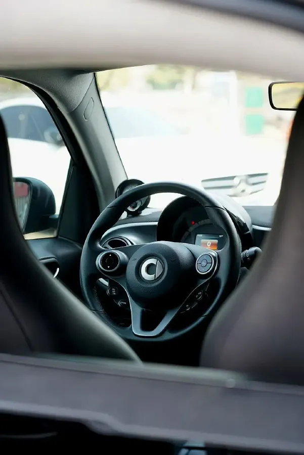 2016 Smart smart fortwo 0.9T 90HP L3 6DCT,autocango,china used car exporter,china ev exporter,chinese used car exporter,chinese used ev exporter