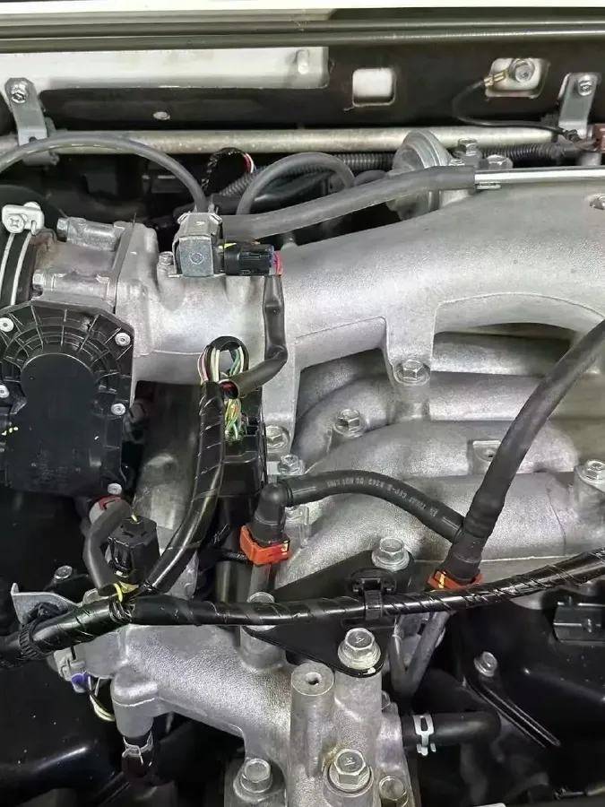 2004 Mitsubishi Pajero 2.0 5MT,autocango,china used car exporter,china ev exporter,chinese used car exporter,chinese used ev exporter