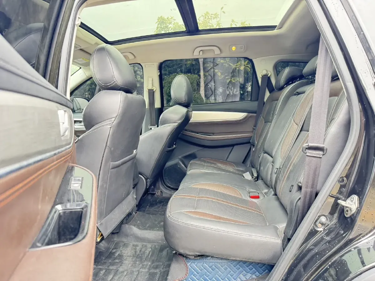 2017 DongFeng Forthing Joyear X6 1.5T 150HP L4 CVT,autocango,china used car exporter,china ev exporter,chinese used car exporter,chinese used ev exporter