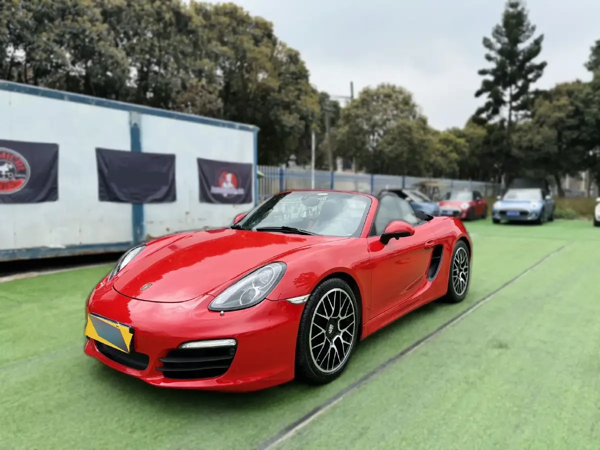 2013 Ford Focus 2.0T 250HP L4 6MT