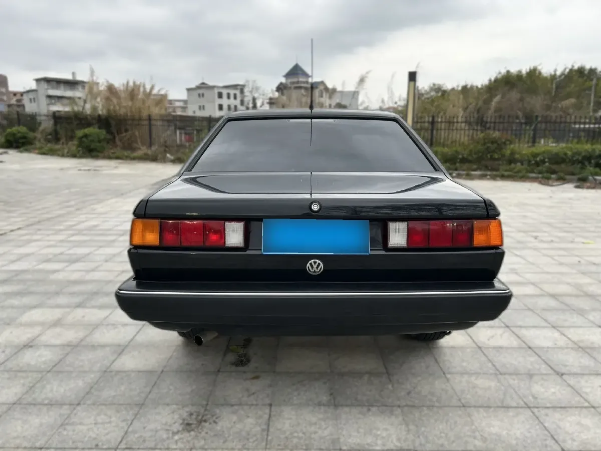 2006 Volkswagen Santana Vista 2.0L 108HP L4 5MT,autocango,china used car exporter,china ev exporter,chinese used car exporter,chinese used ev exporter