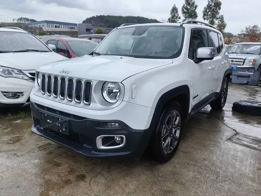 2016 Jeep Renegade 1.4T 150HP L4 7DCT