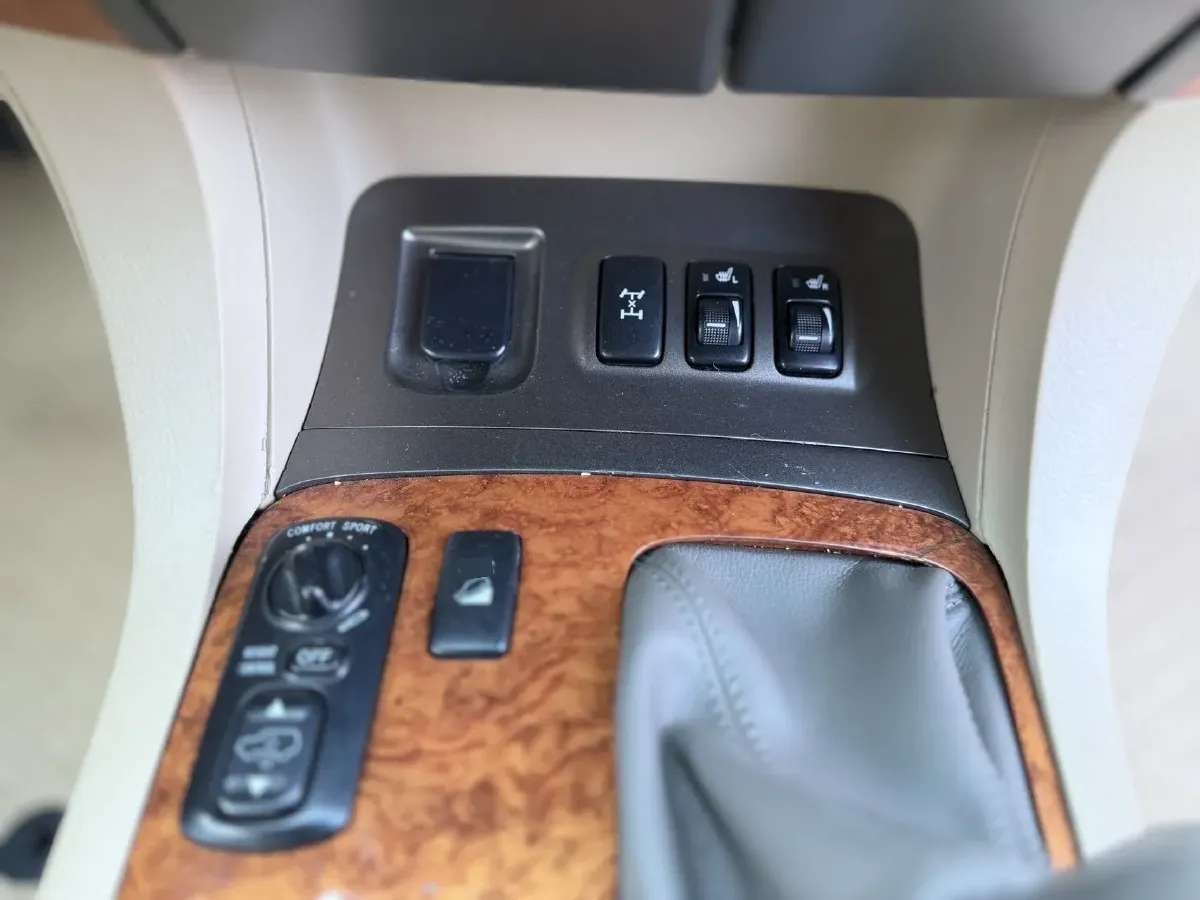 2004 Lexus GX 4.7L 235HP V8 5AT,autocango,china used car exporter,china ev exporter,chinese used car exporter,chinese used ev exporter