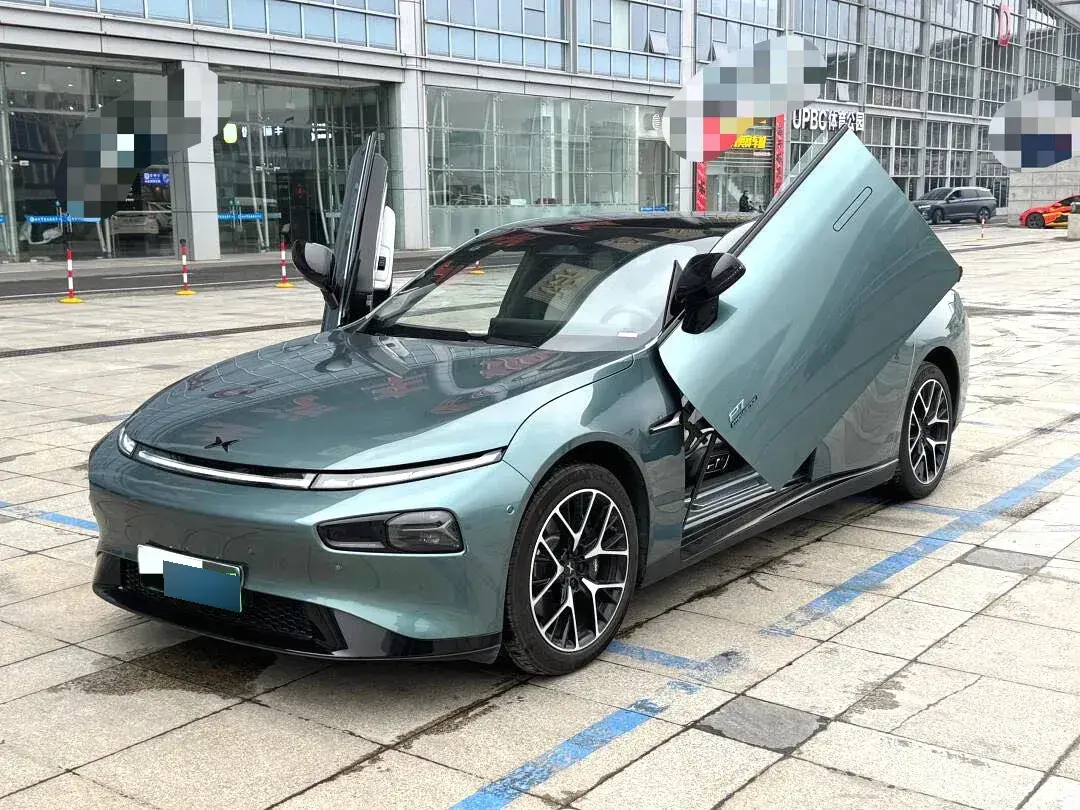 2023 Xpeng P7 BEV 86.2KWH