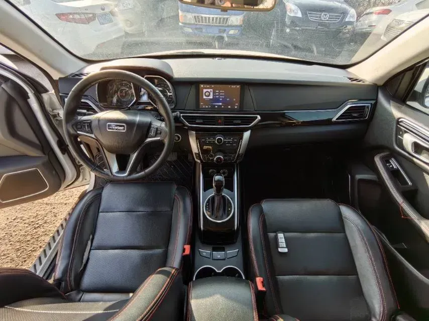 2015 Zotye Damy X5 1.5T 150HP L4 CVT,autocango,china used car exporter,china ev exporter,chinese used car exporter,chinese used ev exporter