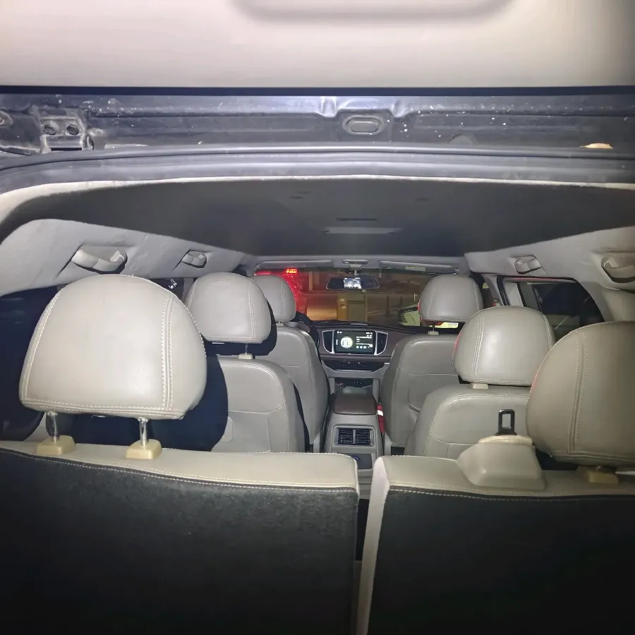 2017 DongFeng Forthing LingZhi 1.6L 122HP L4 5MT,autocango,china used car exporter,china ev exporter,chinese used car exporter,chinese used ev exporter