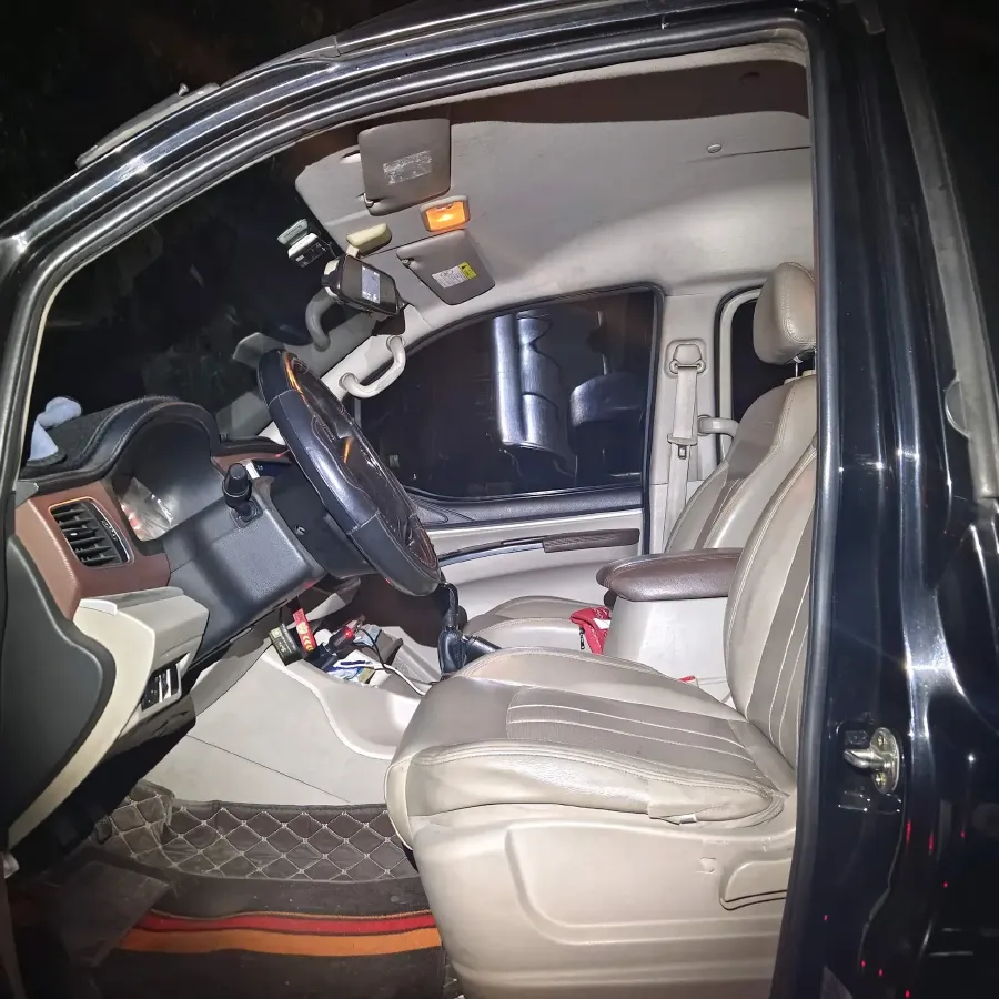 2017 DongFeng Forthing LingZhi 1.6L 122HP L4 5MT,autocango,china used car exporter,china ev exporter,chinese used car exporter,chinese used ev exporter