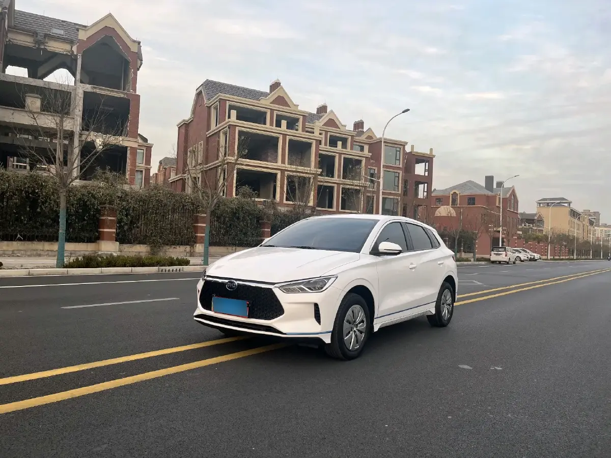 2021 BYD e2 BEV 33.2KWH