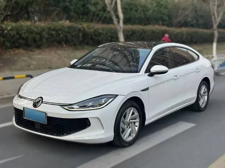 2022 Volkswagen Lamando 1.4T 150HP L4 7DCT