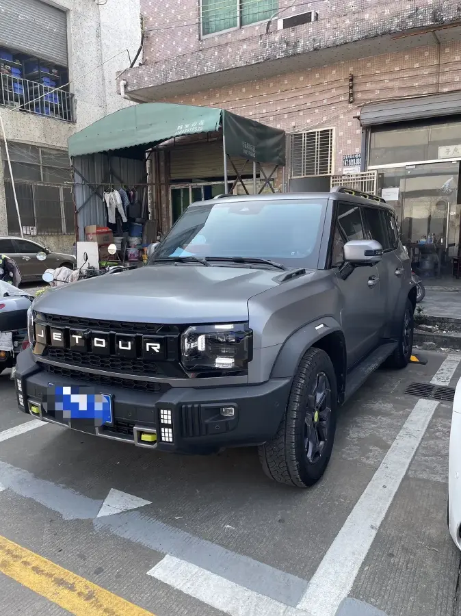 2023 Jetour Traveller 2.0T 254HP L4 7DCT