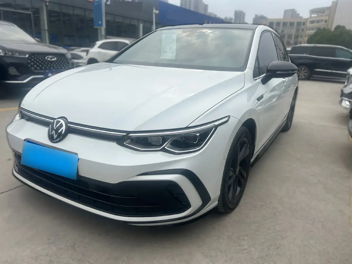 2023 Volkswagen Golf 1.4T 150HP L4 7DCT
