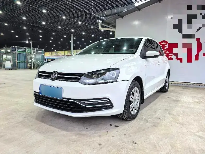 2016 Volkswagen Polo 1.4L 90HP L4 6AT