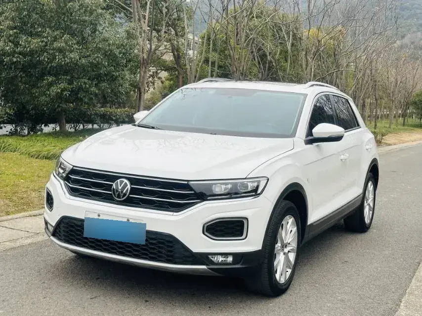 2022 Volkswagen T-Roc 1.4T 150HP L4 7DCT