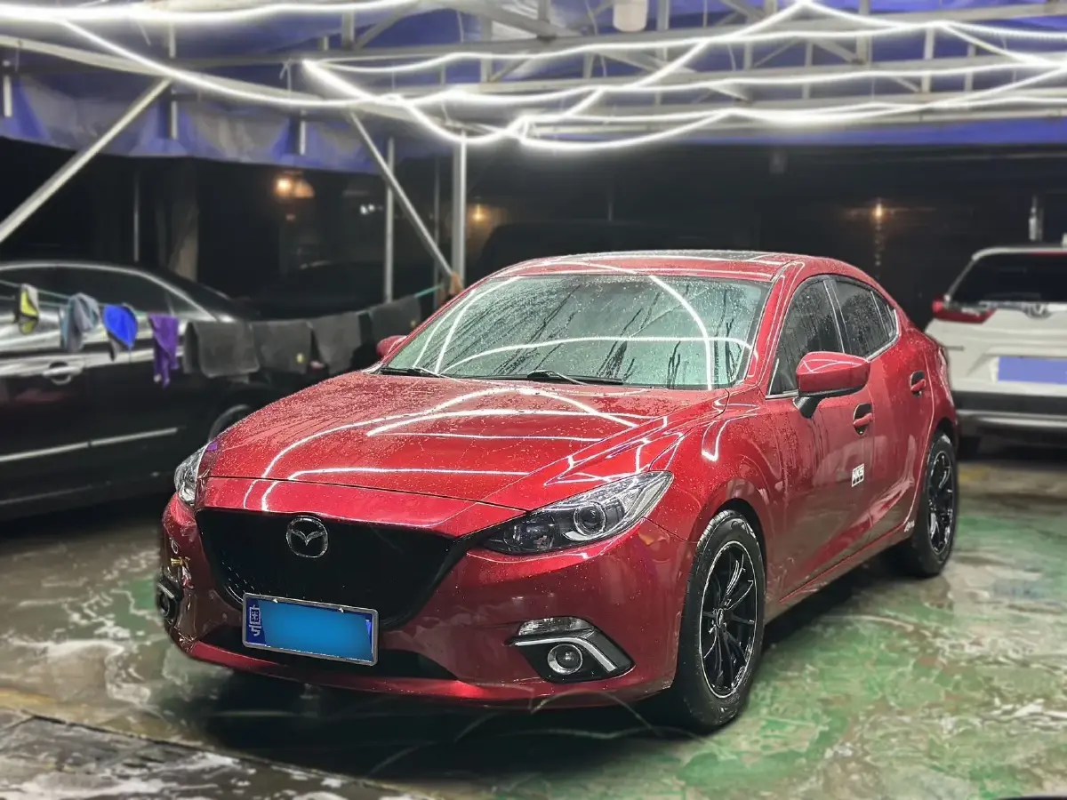 2014 Mazda 3 Axela 2.0L 158HP L4 6AT