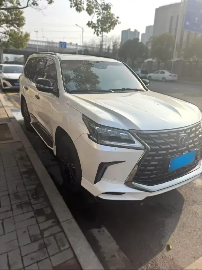 2019 Lexus LX 5.7L 367HP V8 8AT,autocango,china used car exporter,china ev exporter,chinese used car exporter,chinese used ev exporter