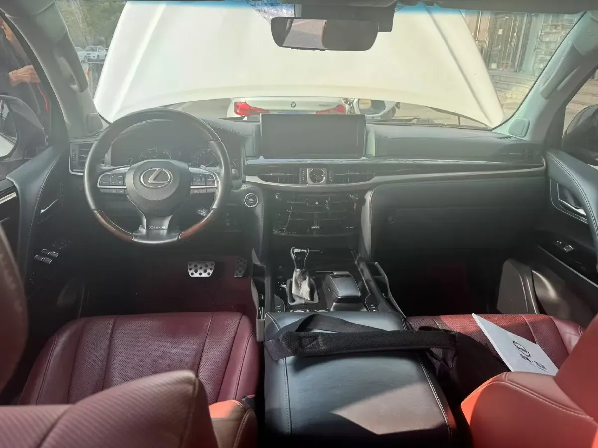 2019 Lexus LX 5.7L 367HP V8 8AT,autocango,china used car exporter,china ev exporter,chinese used car exporter,chinese used ev exporter