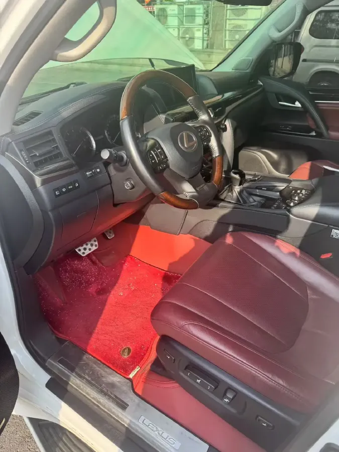 2019 Lexus LX 5.7L 367HP V8 8AT,autocango,china used car exporter,china ev exporter,chinese used car exporter,chinese used ev exporter