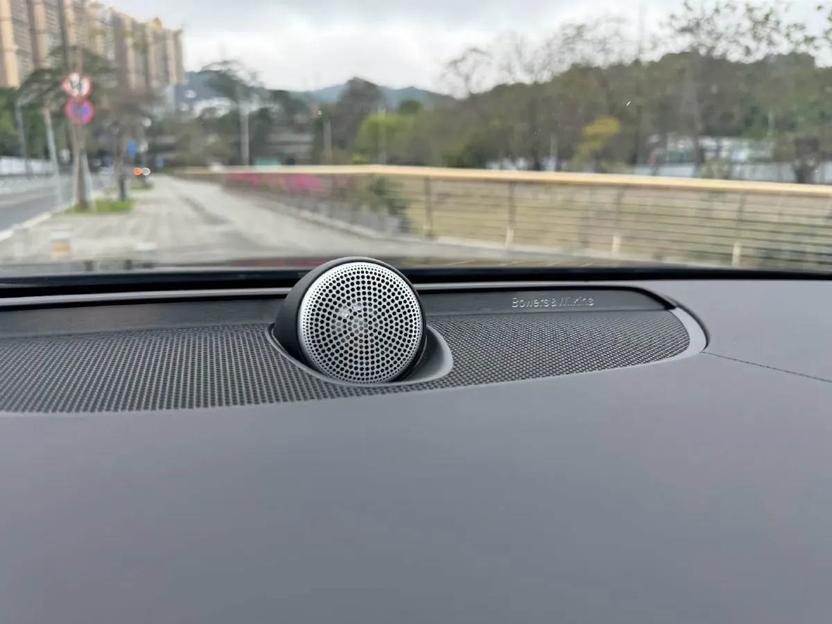 2022 Volvo S90 2.0T 250HP L4 8AT,autocango,china used car exporter,china ev exporter,chinese used car exporter,chinese used ev exporter