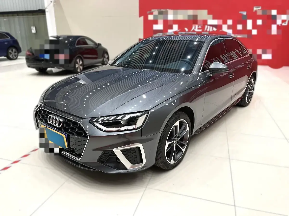2024 Audi A4L 2.0T 190HP L4 7DCT