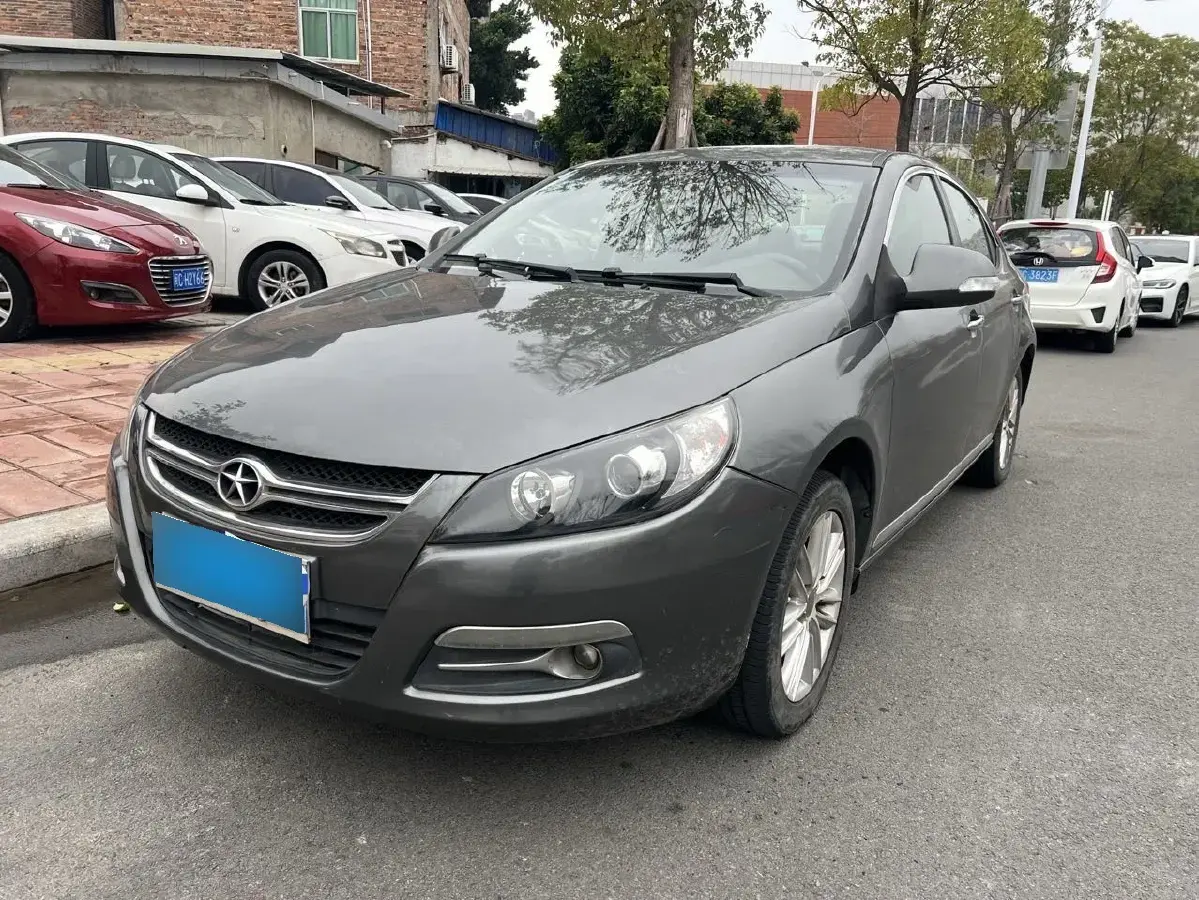 2011 JAC HeYue 1.5L 113HP L4 5MT