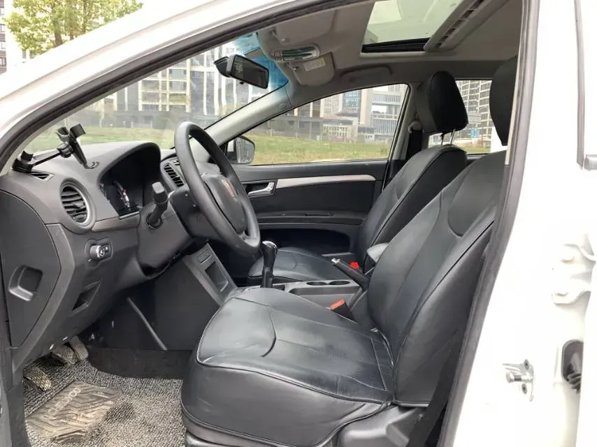 2015 Roewe 350 1.5L 109HP L4 5MT,autocango,china used car exporter,china ev exporter,chinese used car exporter,chinese used ev exporter