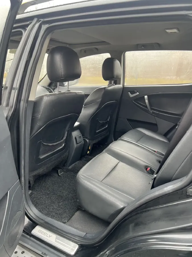 2013 Geely SX7 2.0L 141HP L4 5MT,autocango,china used car exporter,china ev exporter,chinese used car exporter,chinese used ev exporter