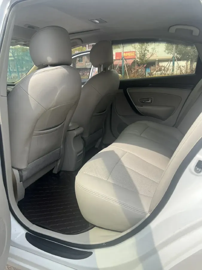 2016 DongFeng Aeolus A60 1.6L 124HP L4 6DCT,autocango,china used car exporter,china ev exporter,chinese used car exporter,chinese used ev exporter