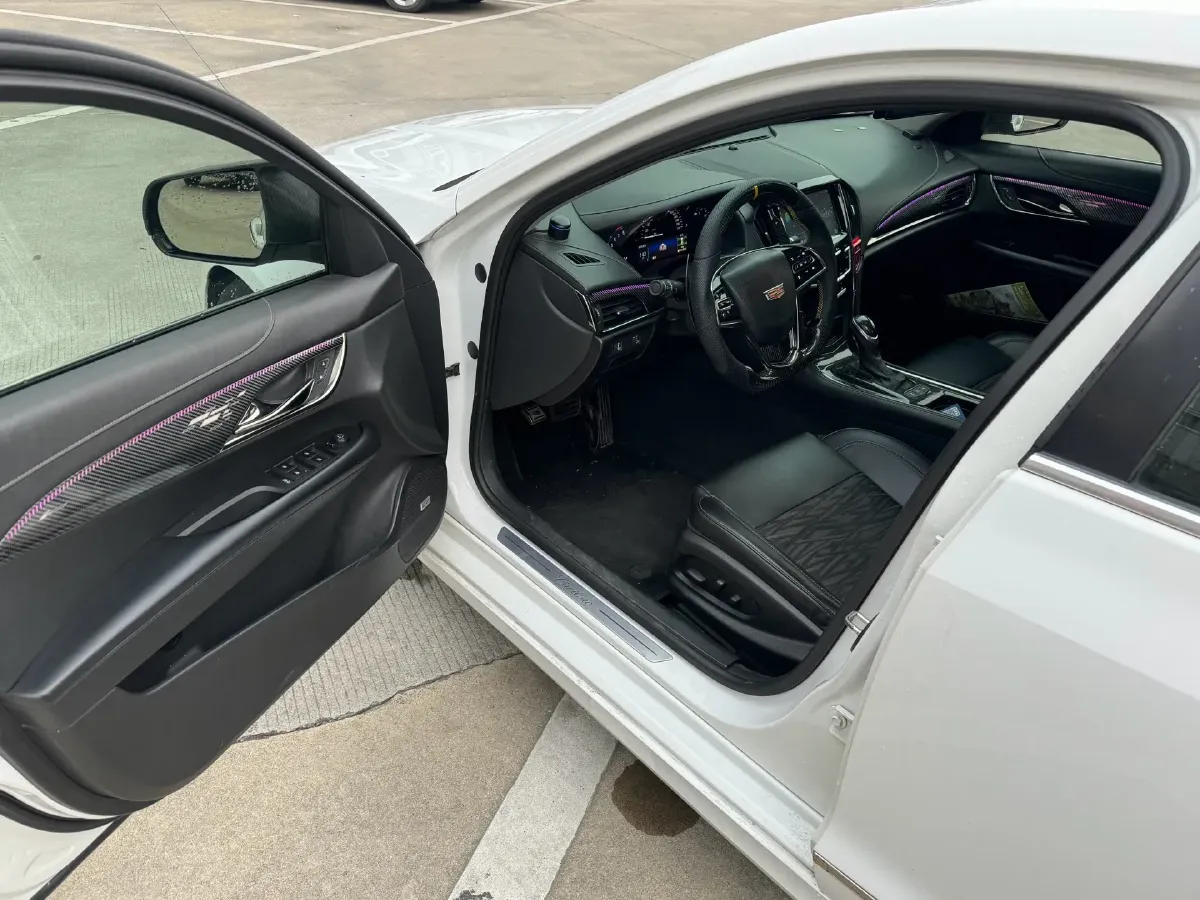 2016 Cadillac ATS-L 2.0T 279HP L4 8AT,autocango,china used car exporter,china ev exporter,chinese used car exporter,chinese used ev exporter