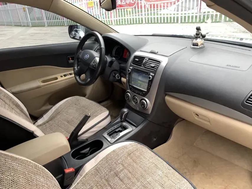 2012 Bestune B50 1.6L 103HP L4 6AT,autocango,china used car exporter,china ev exporter,chinese used car exporter,chinese used ev exporter